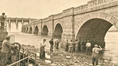 TBA22-The Missouri Dropped in 1988 Revealing a Stone Bridge Army Corps Flooded It in 24 Hours - The Buried Archive